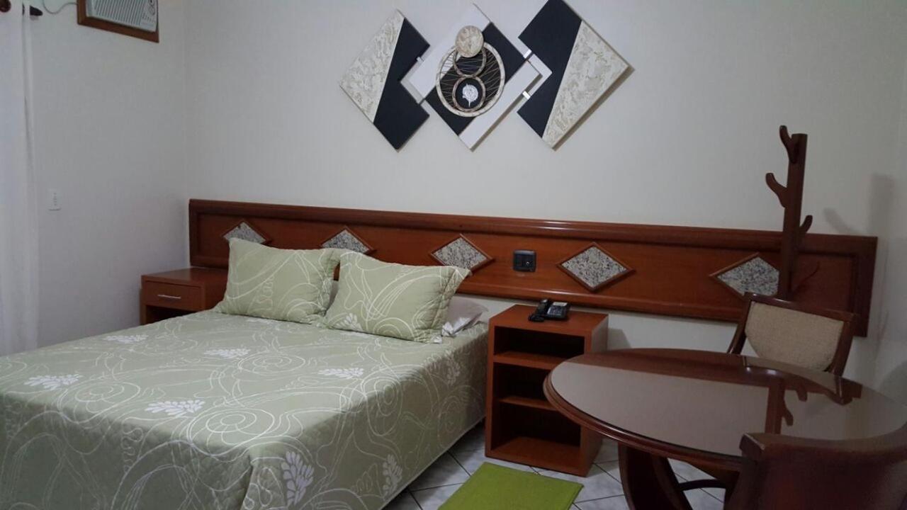 סאו ז'וזה דו ריו פארדו Hotel E Pousada Recanto Do Rio Pardo חדר תמונה
